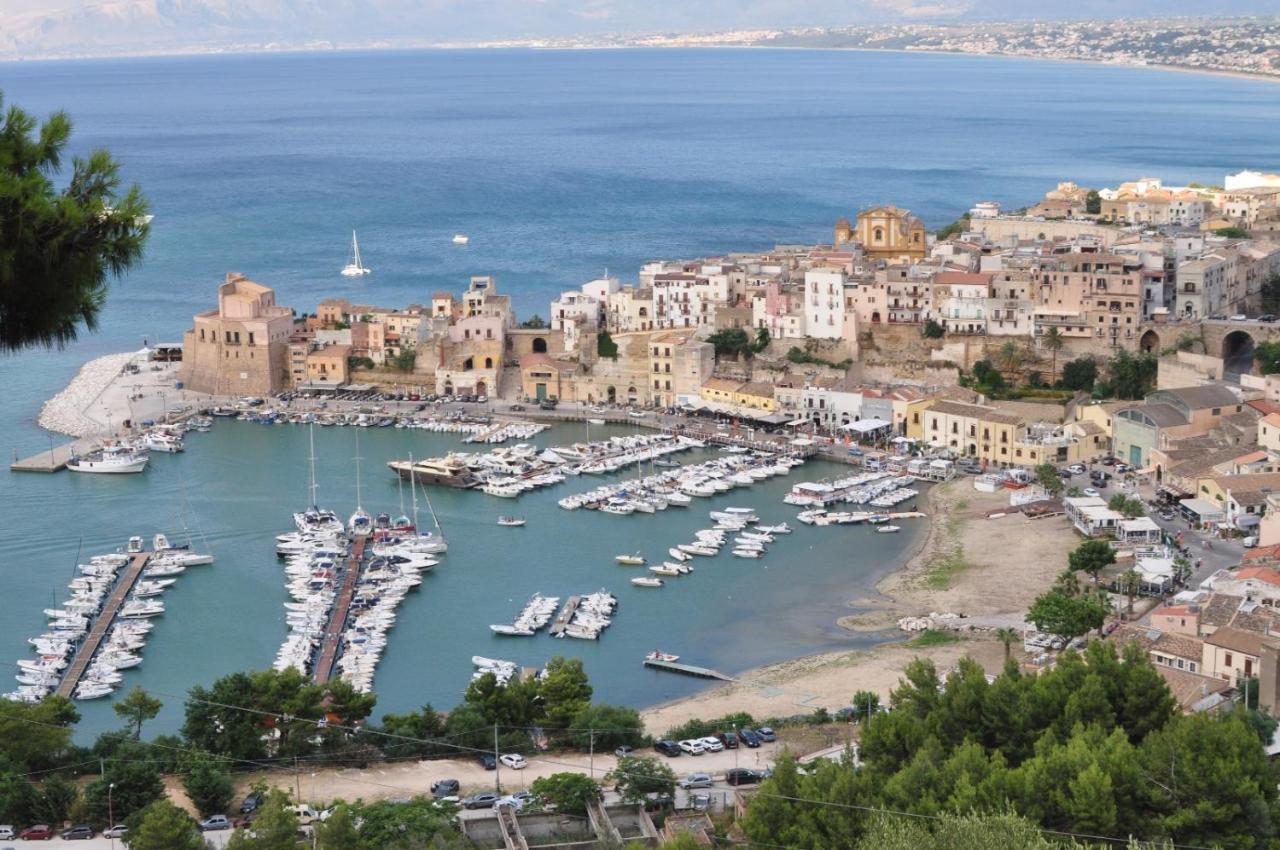 Appartamento Nelle Antiche Mura Castellammare del Golfo Esterno foto